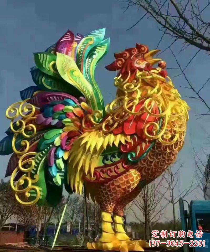 衢州不锈钢彩色公鸡雕塑——精美绝伦