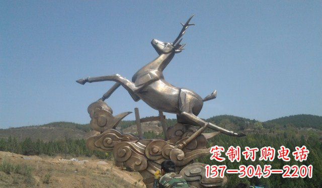 衢州不锈钢动物雕塑——飞奔的鹿