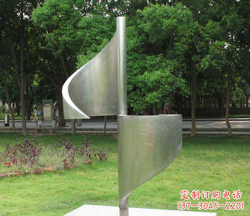 衢州精美不锈钢风车雕塑