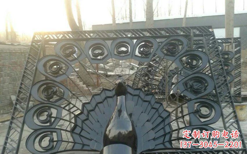 衢州不锈钢孔雀开屏景观雕塑