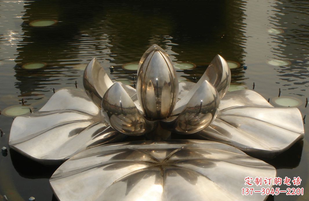 衢州不锈钢莲花雕塑绚丽多彩的艺术之美