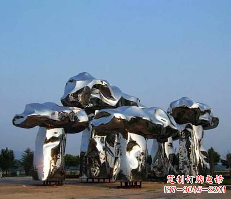 衢州不锈钢蘑菇雕塑——一次惊艳的艺术之旅