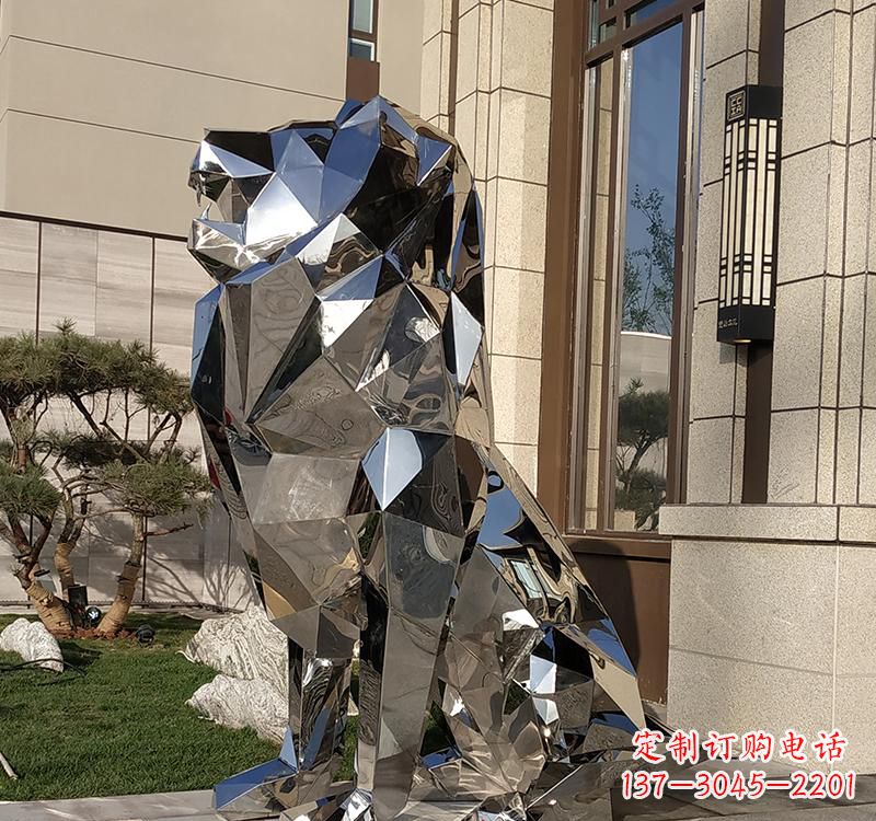 衢州不锈钢狮子雕塑精美而又富有艺术感