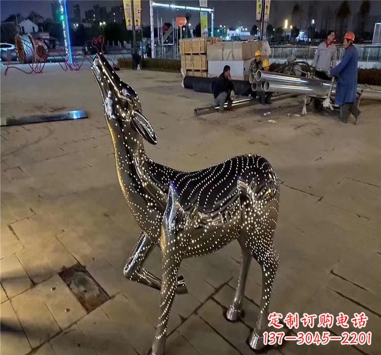 衢州时尚优雅的不锈钢小鹿雕塑