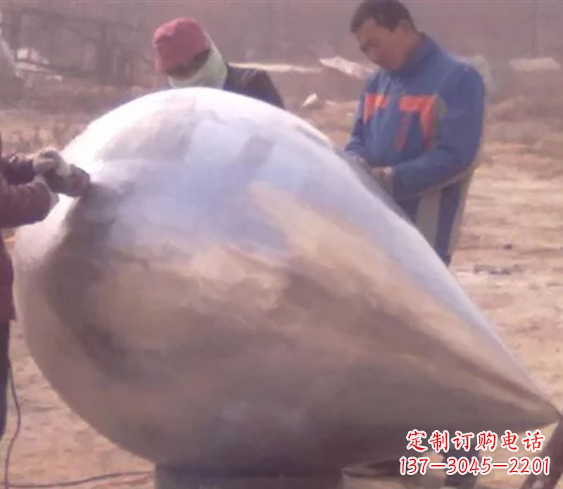 衢州不锈钢水滴雕塑精致美丽的艺术品