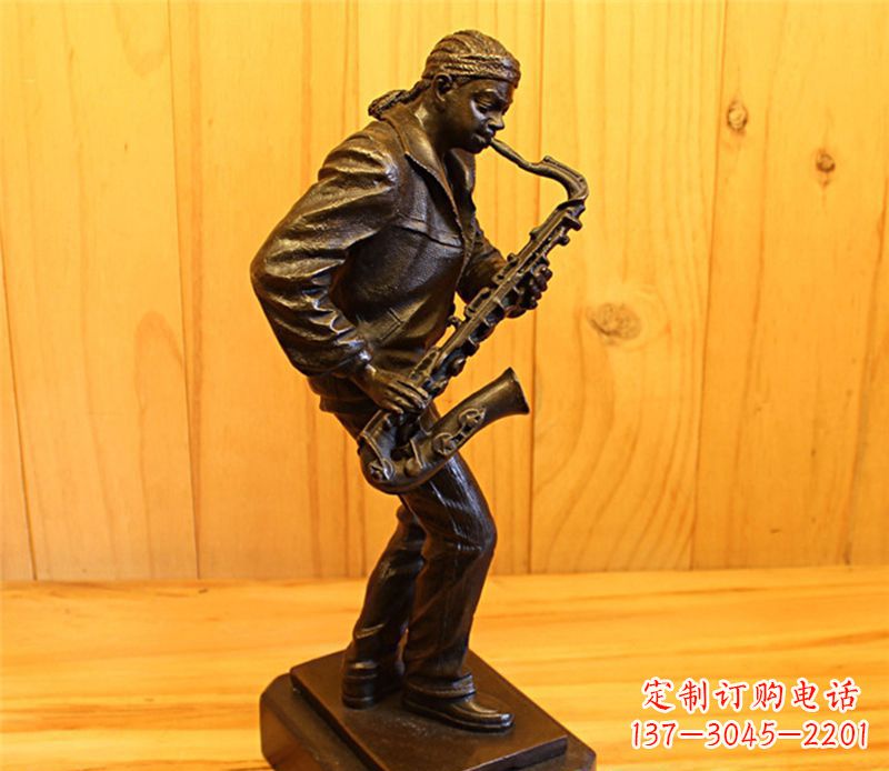 衢州萨克斯雕塑娱乐场所的精灵