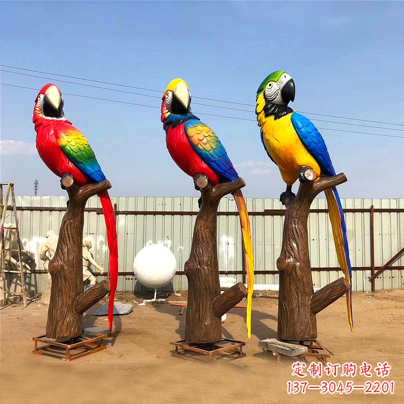 衢州仿真鹦鹉玻璃钢景观雕塑