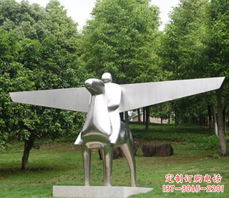 衢州优雅而独特的不锈钢飞马雕塑