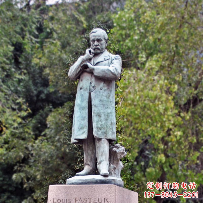 衢州领雕塑-路易斯·巴斯德站姿雕像