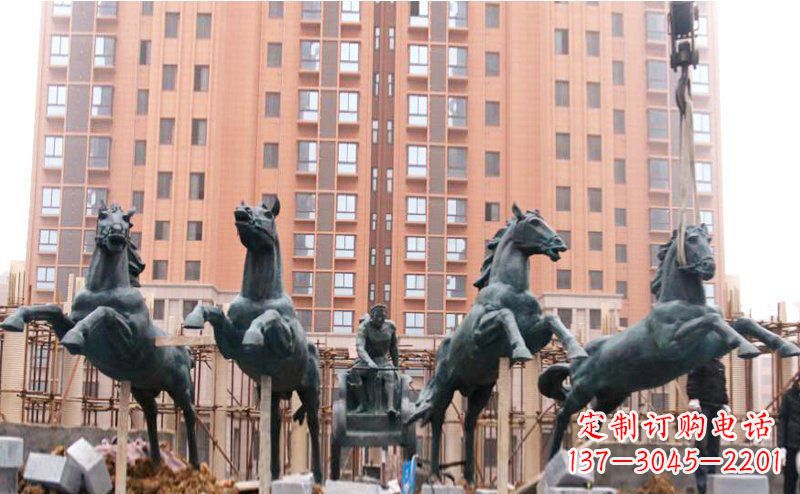 衢州精美青铜马拉车广场雕塑