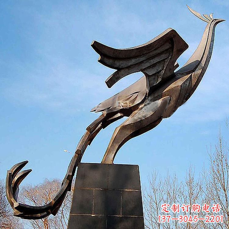 衢州铜雕百鸟之王凤凰景观雕塑