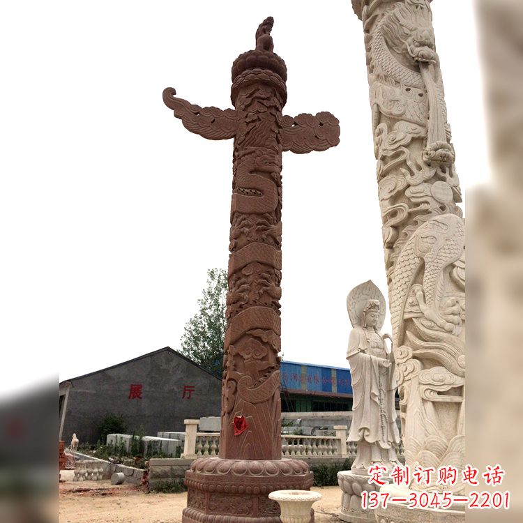 衢州晚霞红华表石柱