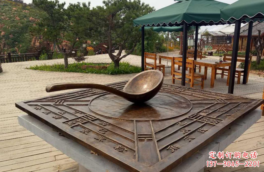 衢州校园古代司南铜雕
