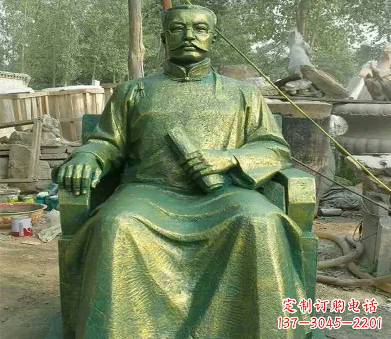 衢州校园名人李大钊铜雕