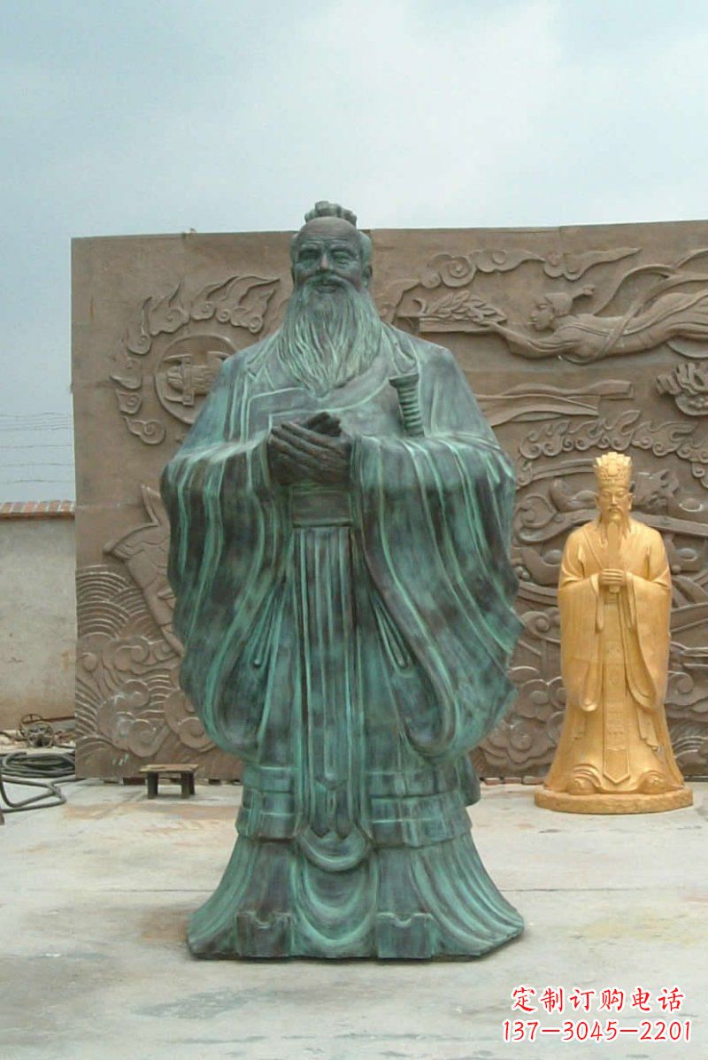 衢州校园青铜仿古孔子