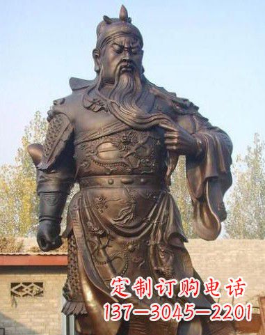 衢州站立的关公铜像