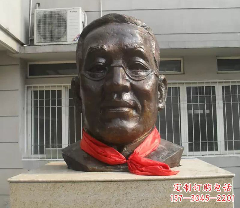 衢州张伯岑校园名人头像铜雕
