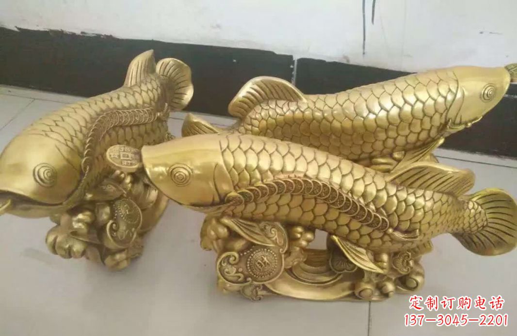 衢州招财金龙鱼雕塑